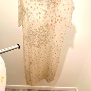 this cover-up it was made in France hand made